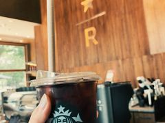 -星巴克臻选(南京艾尚天地店)