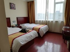 -怡莱酒店(青州宋城古城景区店)