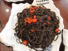 -撒拉人家.酸菜牦牛肉火锅