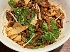 生爆牛肉面-寻裕记·现炒浇头面(人民广场店)