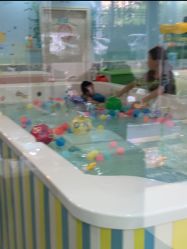 -乐悠游儿童游泳馆(宝安妇幼店)