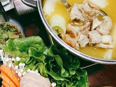 酸汤猪脚火锅-紫滇源云南生态菜(丹凤街店)