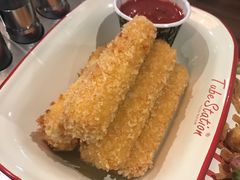 马祖里拉奶酪棒-Tubestation站点比萨(高新万达ONE店)