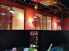 -虾弄弄海派小龙虾·牛羊蝎子火锅