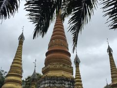 -一寨两国风景区