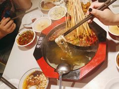 -老马路串串香火锅(北门桥店)