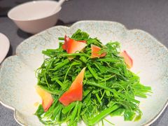 -虹潮荟·餐桌上的美食地理(太阳宫店)