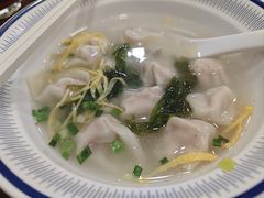 虾肉小馄饨-王家沙点心店(南京西路总店)