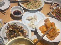 -关东小磨东北菜(上海长风大悦城店)