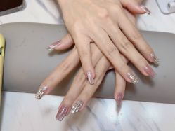 -梵莎美甲美睫