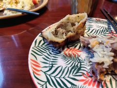 酥皮羊肉烤包子-那拉提之疆·新疆菜(美院店)