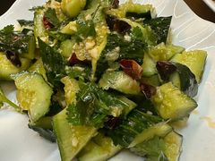 -东北四季饺子王(华山路店)