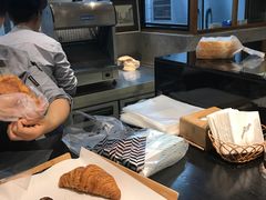 -Dough&Joe团憩(瑞虹天地月亮湾店)