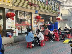 门面-兴兴旺·冬瓜盅·啫啫煲(西华路店)