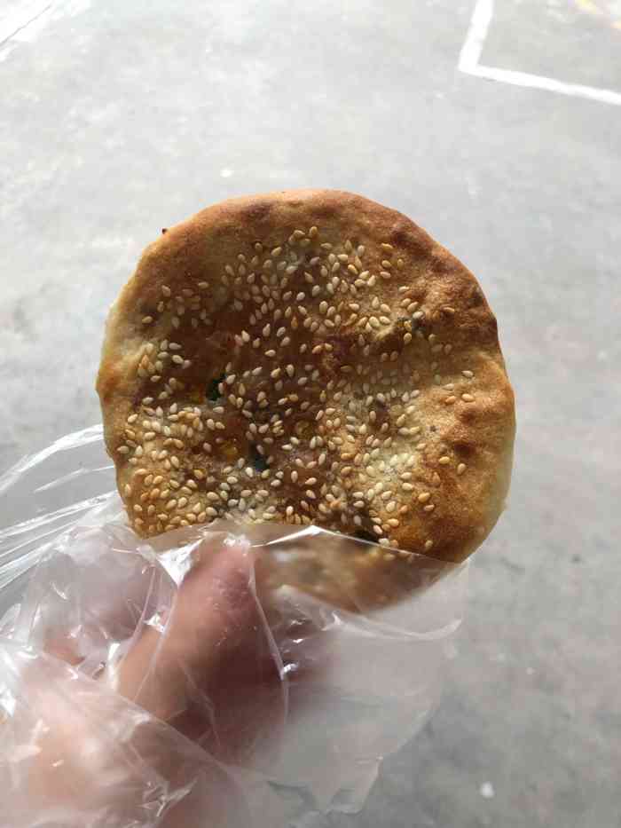 建瓯烧饼-"闽清其实挺多卖建瓯烧饼,永泰葱饼的店,但.