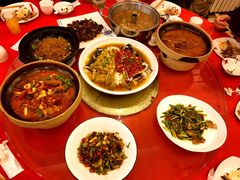 -橘子洲头湘菜馆