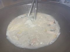 -陈大锅·岳阳鱼馆·地道岳阳菜(美食街店)