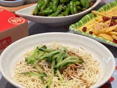 -肥肥虾庄·金牌油焖大虾(杨园滨江时代walk店)