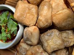 烤建水豆腐-春常在云南私房菜