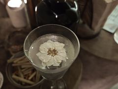 -Shift cocktail bar鸡尾酒吧