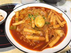 拉面炒年糕-韩香福脊骨汤锅(上杭路店)