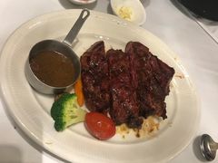 -马克西姆俄罗斯餐厅(通亚街店)