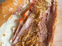 -Bánh Mì Huynh Hoa