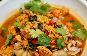 Fish Roe and Fish Bladder Hot Pot