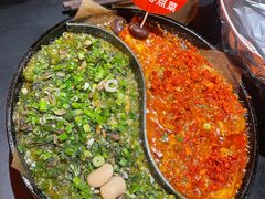 -何师烧烤Pro ·江湖川菜·小龙虾·精酿啤酒(太古里旗舰店)