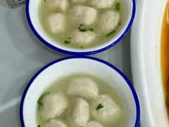 -丹水桥地锅鱼·翘嘴鲌·地方特色全鱼宴(丹江口大坝店)