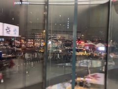 -Apple零售店(新街口店)
