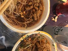 -钟方模白家肥肠粉(春熙店)