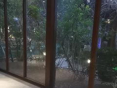 -忆江南·临江鱼馆