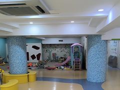 -乐悠游亲子游泳俱乐部