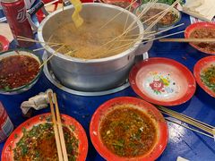 马路边边麻辣烫-马路边边麻辣烫联盟路店