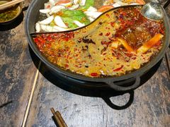 -四小区火锅·巷子里的重庆火锅(花照壁店)