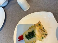 -HOMES上海本帮菜(襄阳公园店)