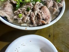 -小杨翘脚牛肉