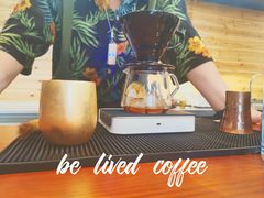 -Be Lived Cafe比例咖啡(摩天轮店)