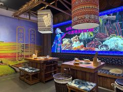 -洱火云南酸菜牛肉火锅(石景山当代商城店)