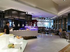 -松咖啡自助餐厅·松北香格里拉