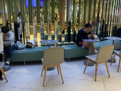 -奈雪的茶(亨特国际广场店)