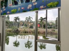 -莲湖山庄