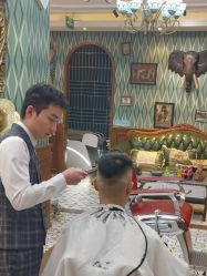 -男先生男士理发馆
