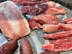-玄希浪漫厨房·韩料烤肉(湖滨银泰in77店)