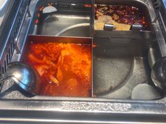 -海底捞火锅(武胜路凯德广场店)