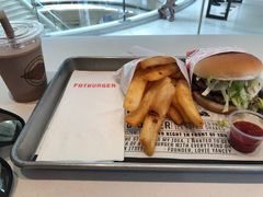 -FATBURGER 特富客汉堡(外交公寓店)
