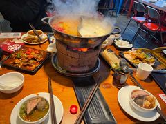 -捞围鲜·港式打边炉(海阳路店)