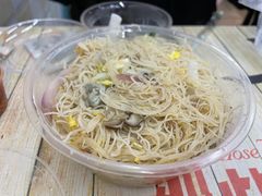 海鲜炒米粉-一路飘香面馆