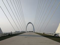 -南京眼步行桥